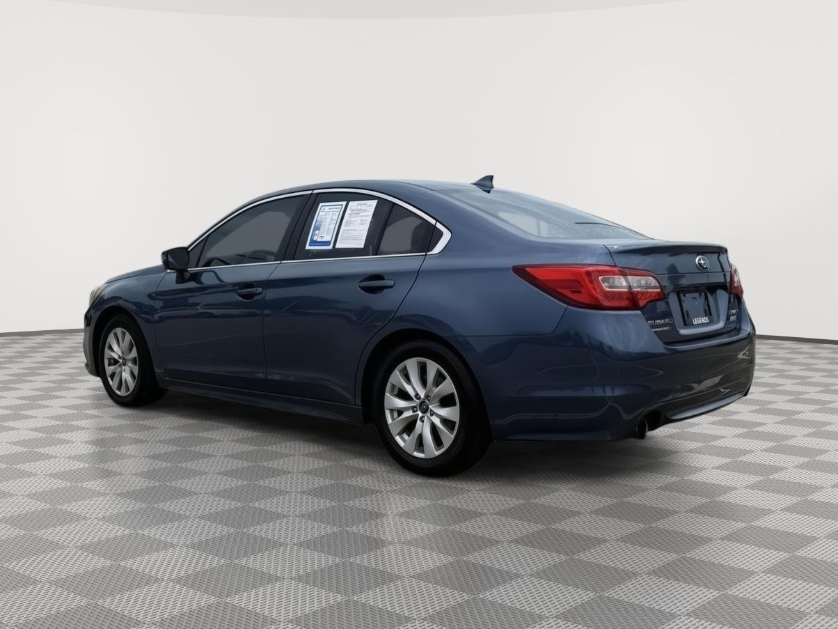 Used 2016 Twilight Blue Metallic Subaru 2.5i Premium image 4