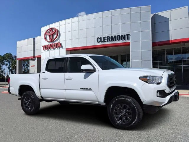 Certified Used 2022 White Toyota SR5 image 1