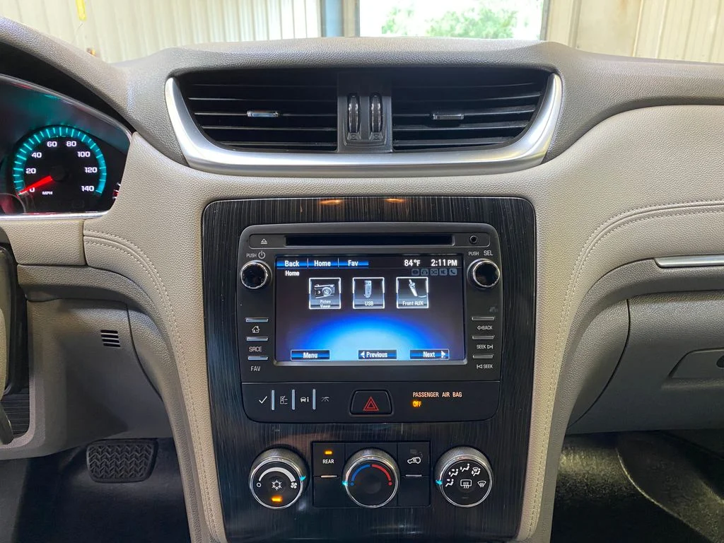 Used 2017 White Chevrolet LT image 38