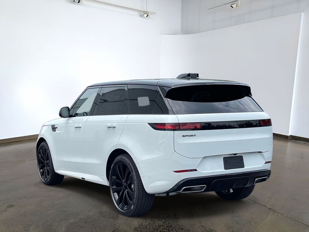 New 2026 Fuji White Land Rover Dynamic SE image 6