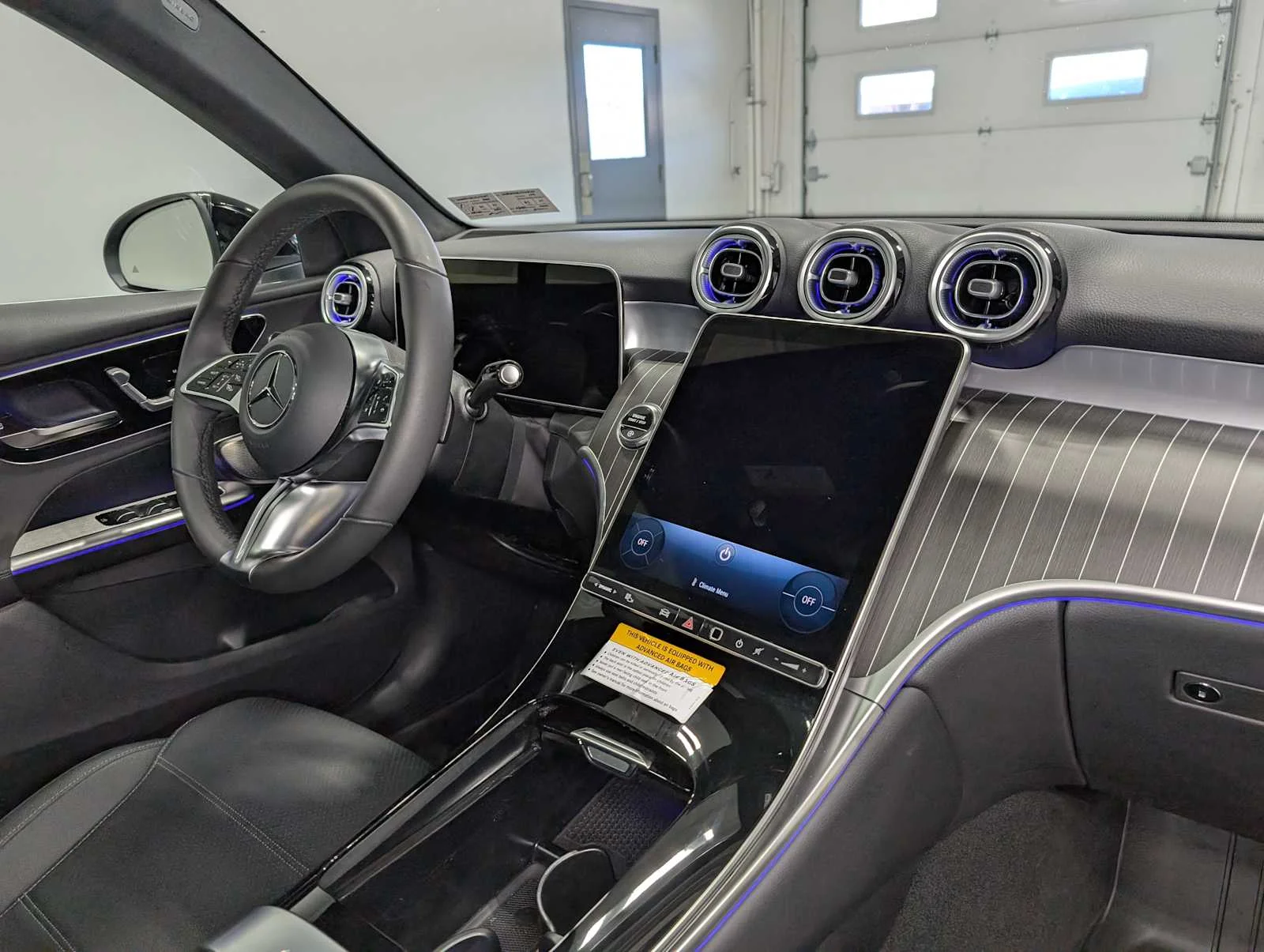 Used 2026 Black Mercedes-Benz GLC 300 image 39