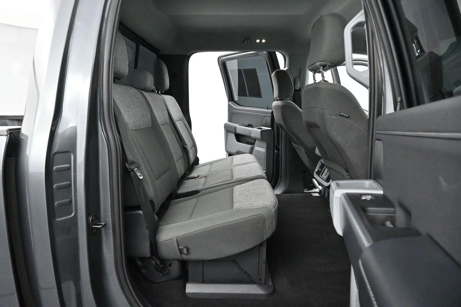 Used 2023 Carbonized Gray Ford XLT image 32