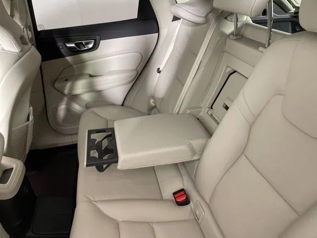 Used 2025 Black Volvo T8 Plus image 25