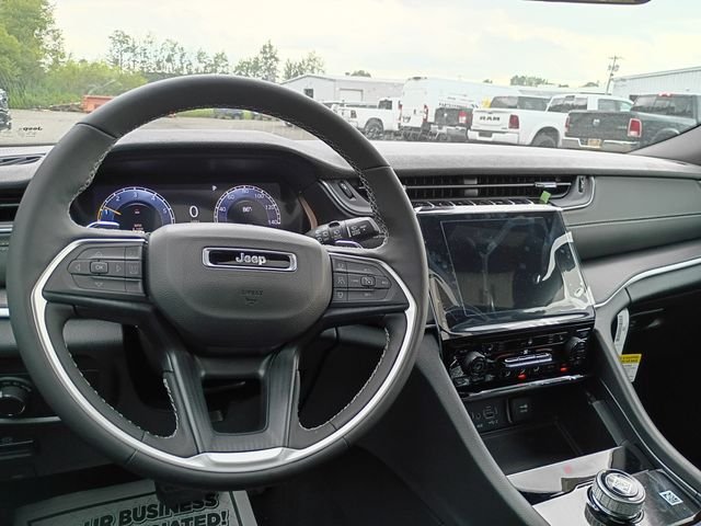 New 2026 Bright White Clearcoat Jeep Laredo X image 10