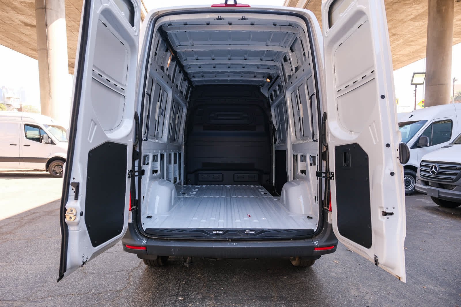 New 2025 Arctic+White Mercedes-Benz Cargo 144 WB  RWD 2.0L 4-Cylinder image 26