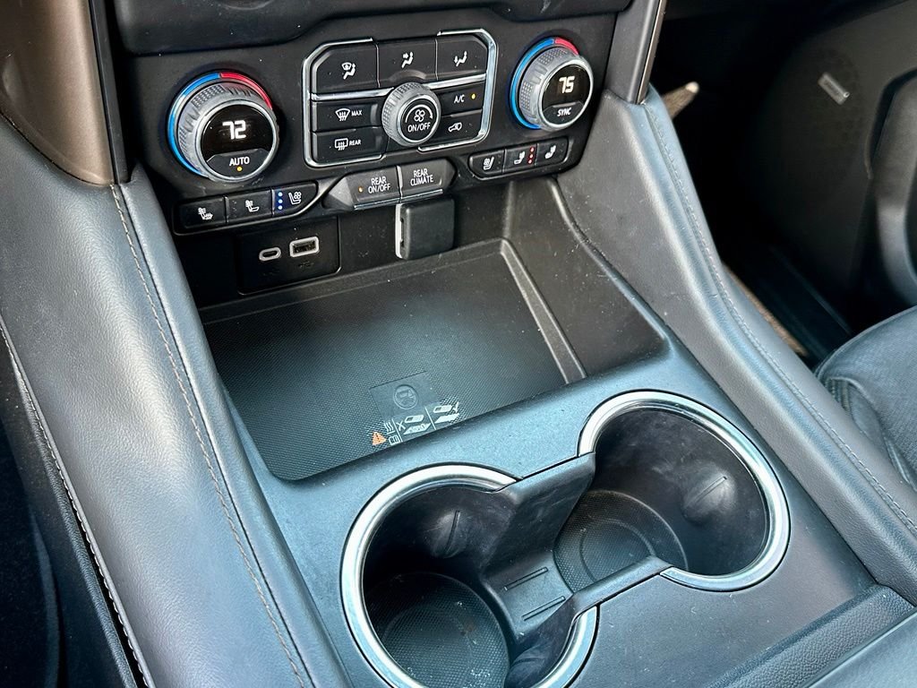 Used 2022 Gray Chevrolet High Country image 34