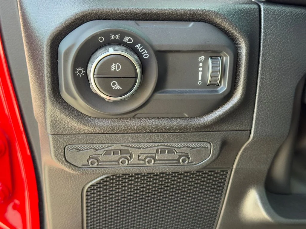 2025 Jeep Gladiator Sport S - Photo 15