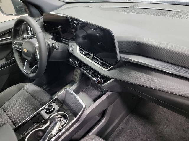2026 Chevrolet Equinox LT - Photo 17