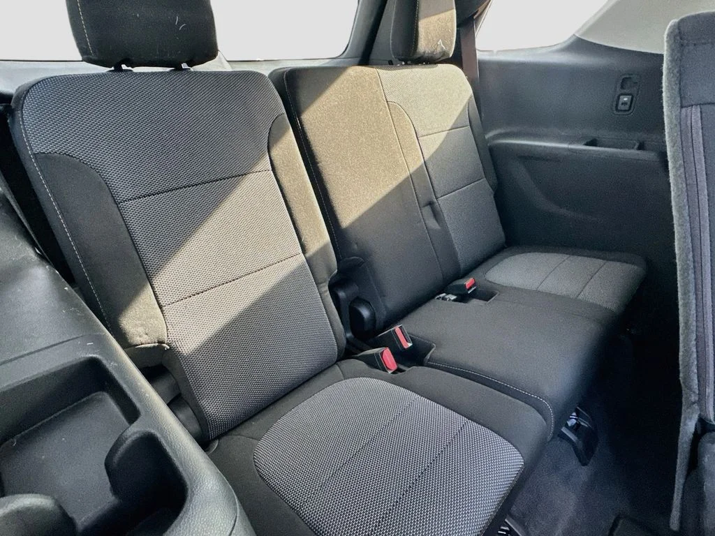 Used 2019 Gray Chevrolet LS image 32