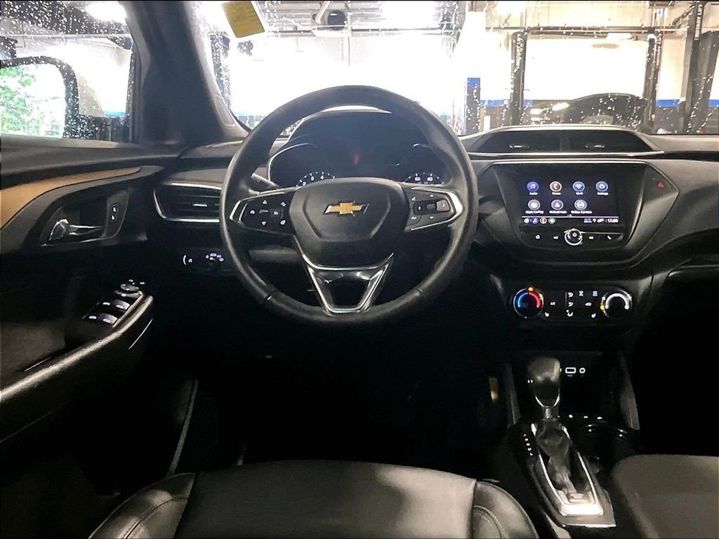 Used 2023 White Chevrolet ACTIV image 17