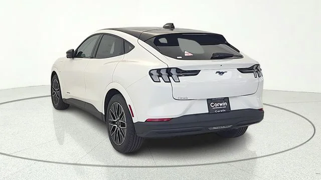 New 2026 Star White Metallic Tri-coat Ford Premium image 32