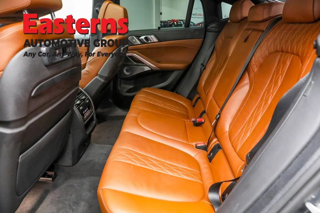 Used 2023 Gray BMW M50i image 21