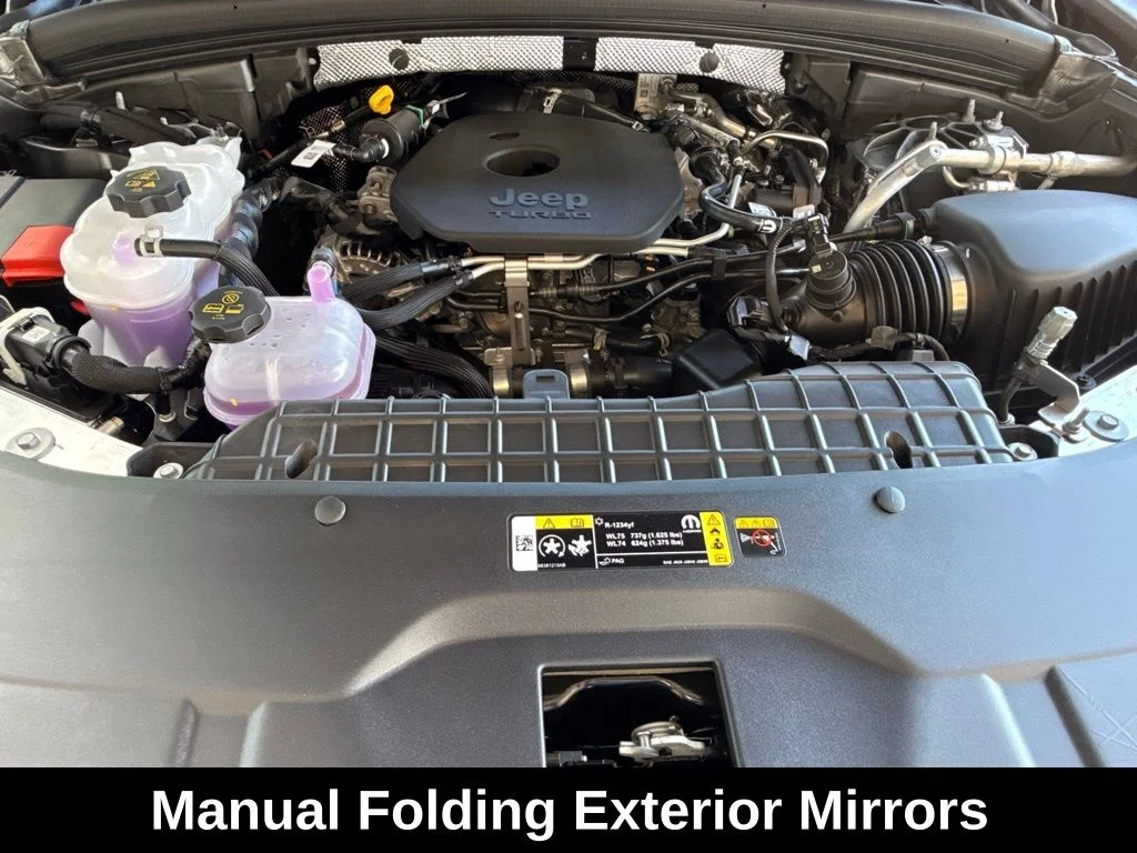 New 2026 Silver Zynith Exterior Paint Jeep Laredo Altitude image 32