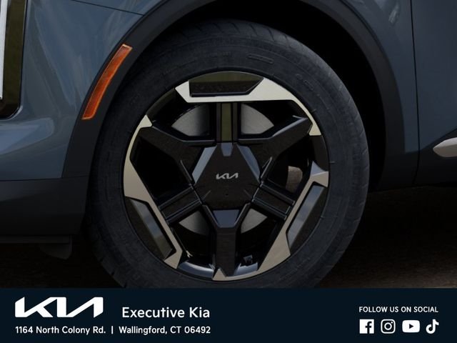 New 2026 Heritage Blue Kia S image 9