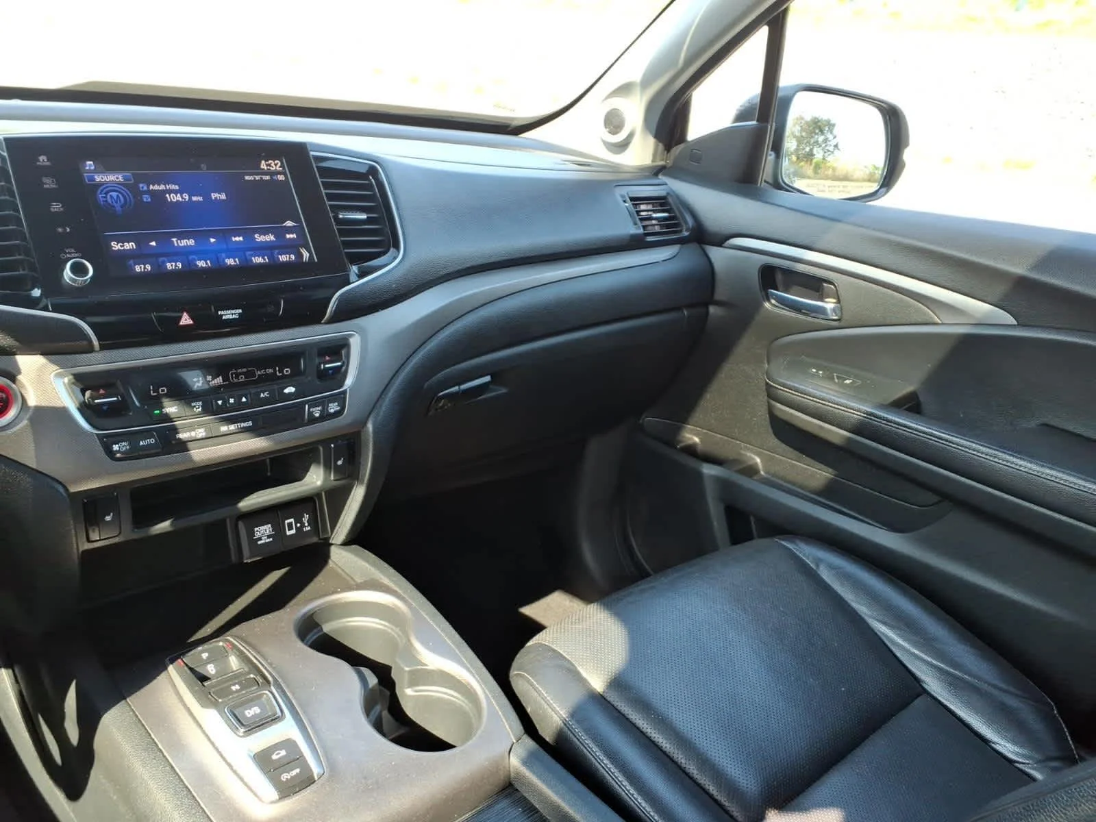 2022 Honda Ridgeline RTL - Photo 16