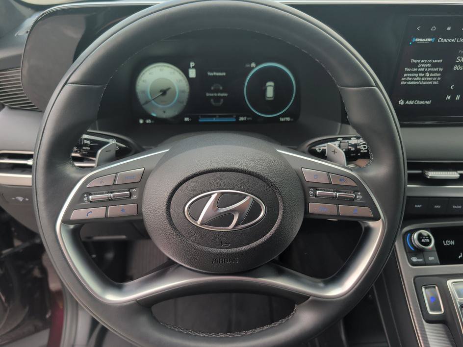 Used 2025 Sierra Burgundy Hyundai Calligraphy image 18