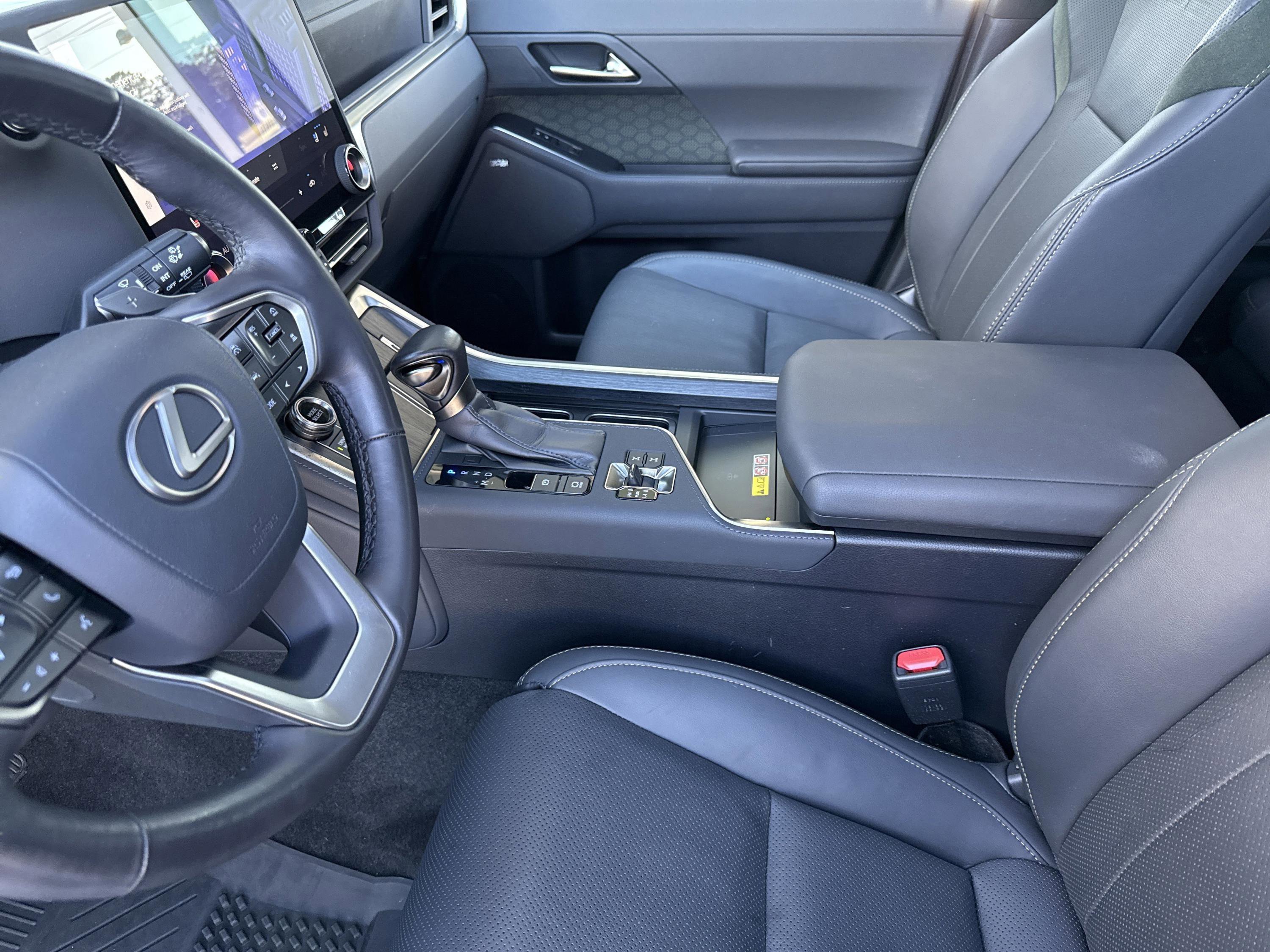 Used 2024 Earth/Black Lexus GX 550 Overtrail image 20
