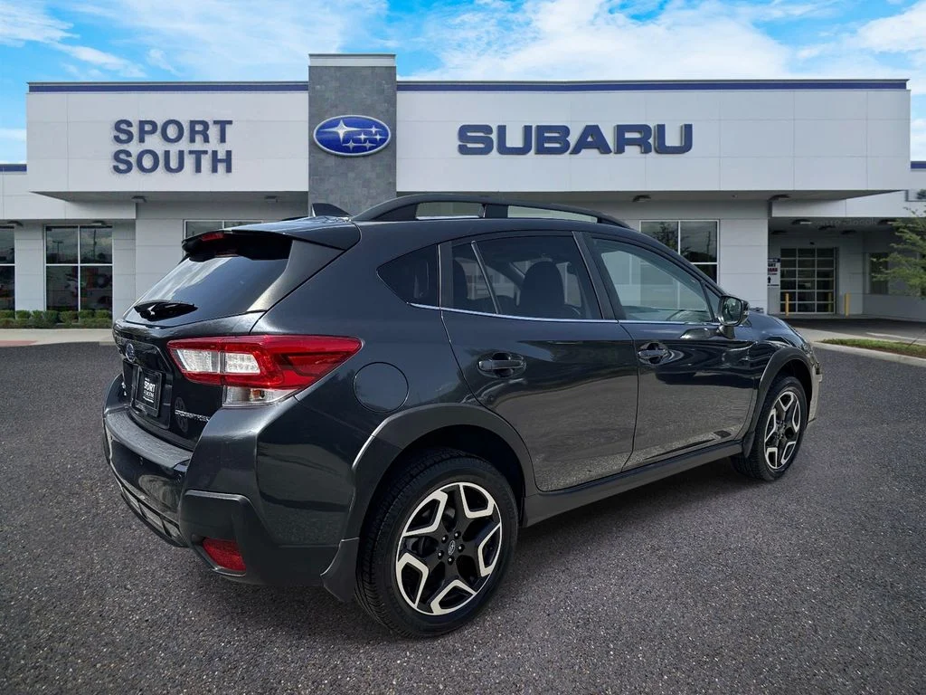 Used 2019 Gray Subaru 2.0i Limited image 3