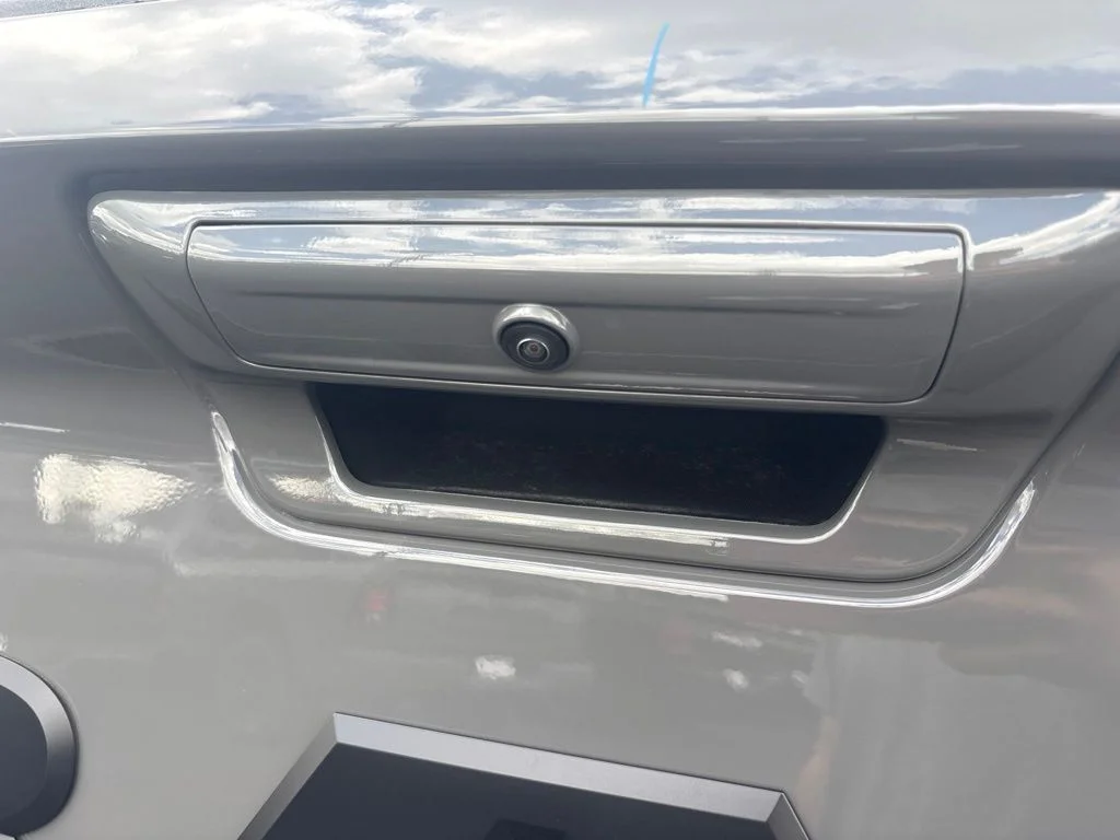 New 2026 Ceramic Gray Clear-Coat Exterior Paint RAM LARAMIE image 13