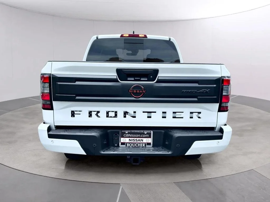 New 2026 Glacier White Nissan PRO-4X image 4