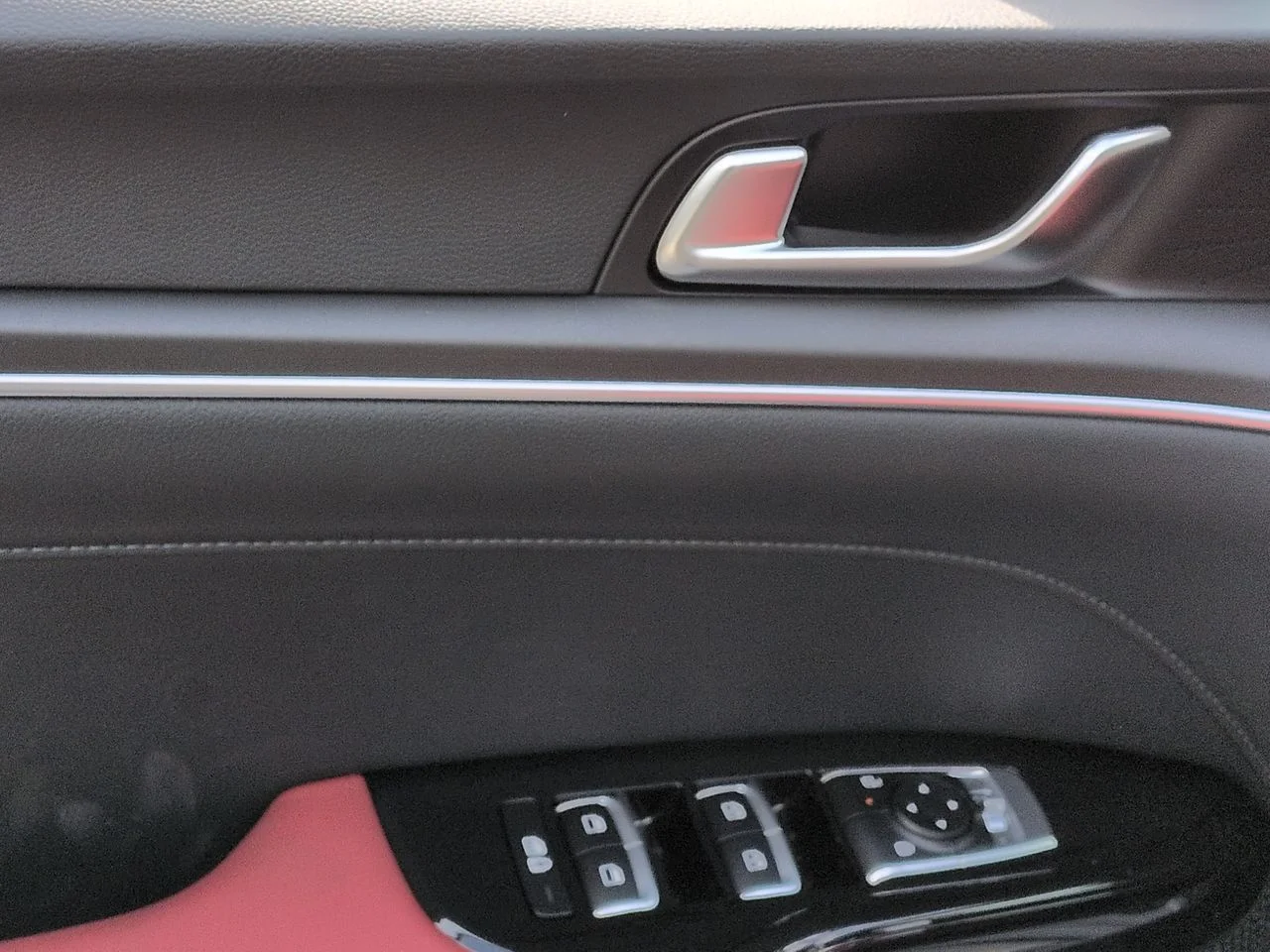 2026 Kia K5 GT-Line - Photo 24