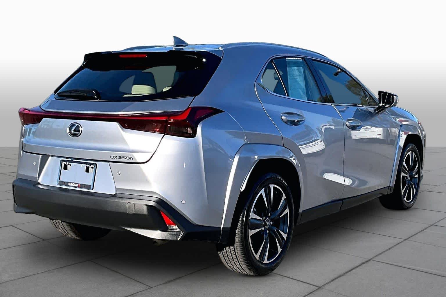 Certified Used 2024 IRIDIUM Lexus Premium image 12