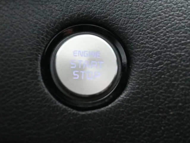 Used 2019 Black Kia Base image 35