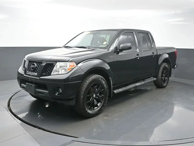 Used 2020 Black Nissan SV image 3