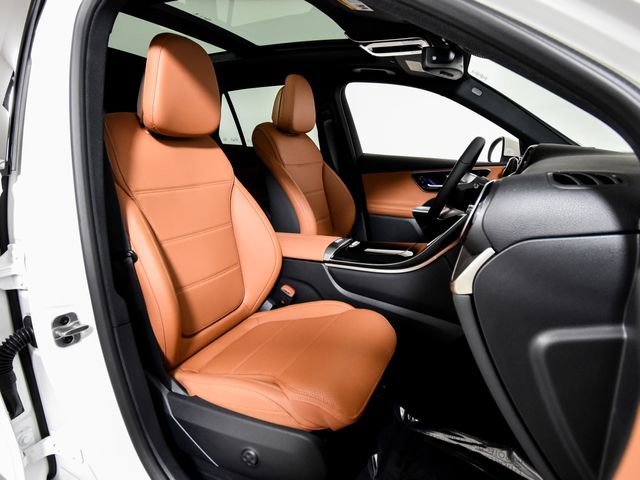New 2026 Polar White Mercedes-Benz GLC 300 image 70