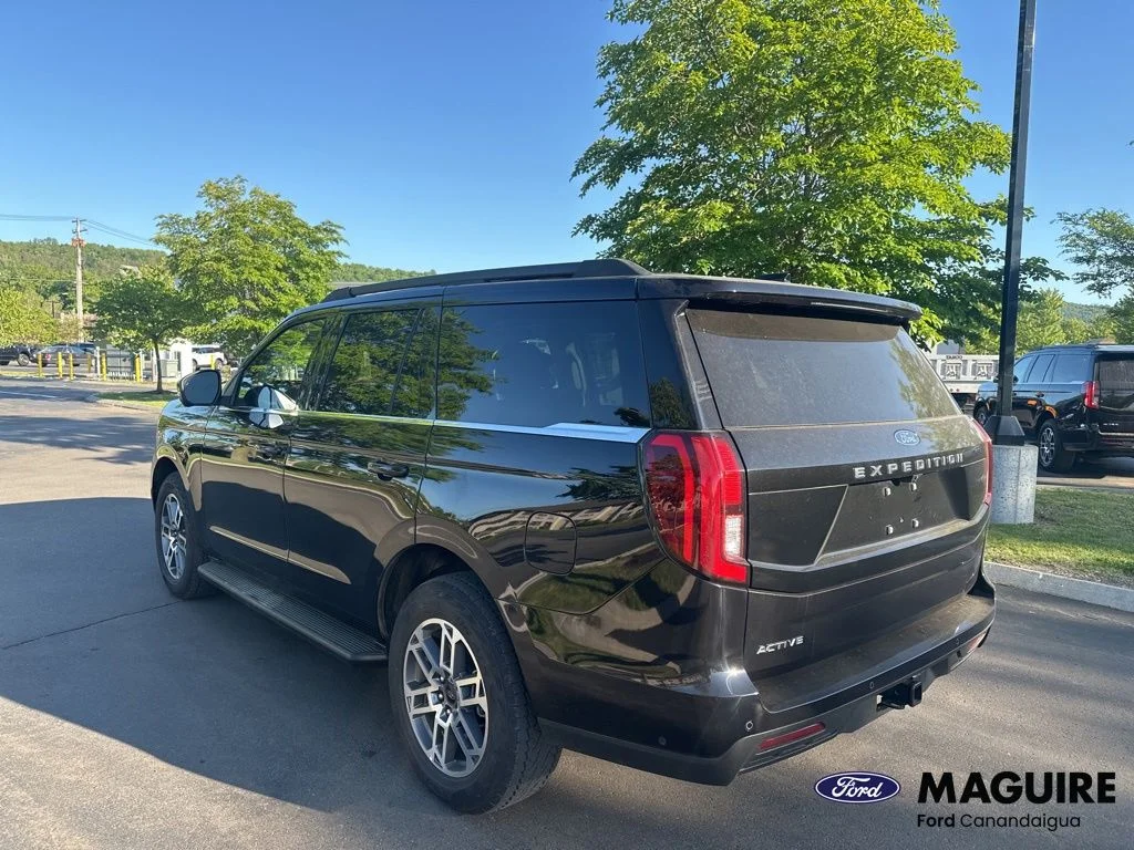 Used 2025 Black Ford Active image 6