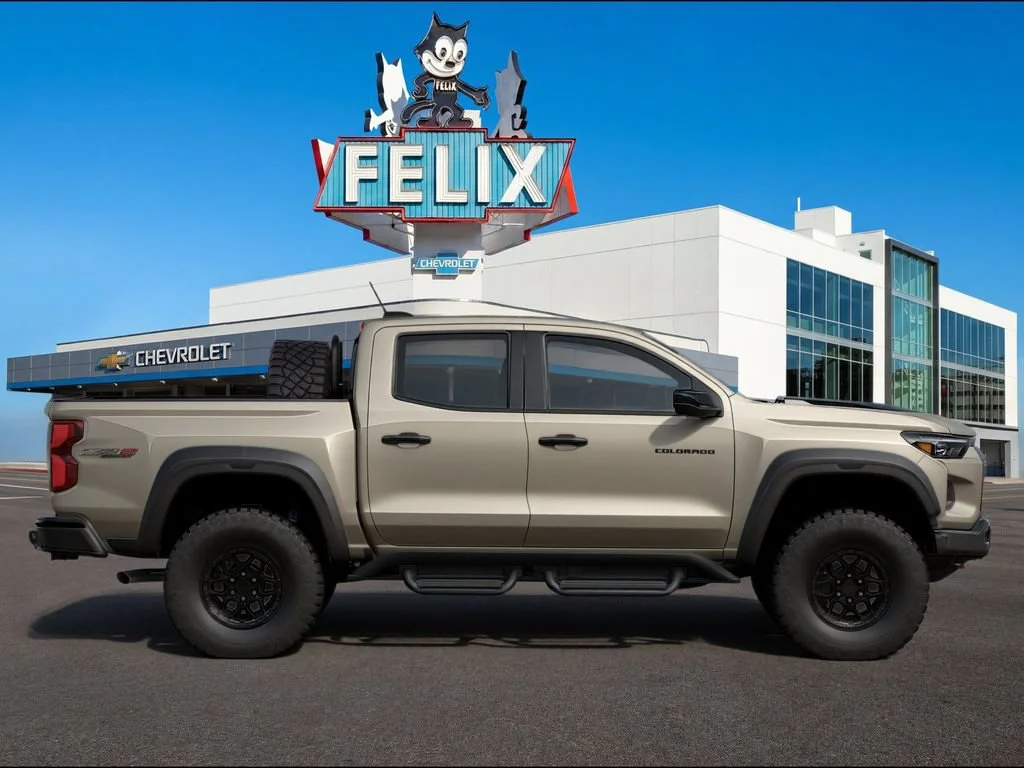 New 2026 White Sands Chevrolet ZR2 image 4