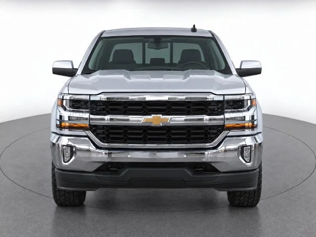 Used 2016 SILVER ICE METALLIC Chevrolet LT image 5