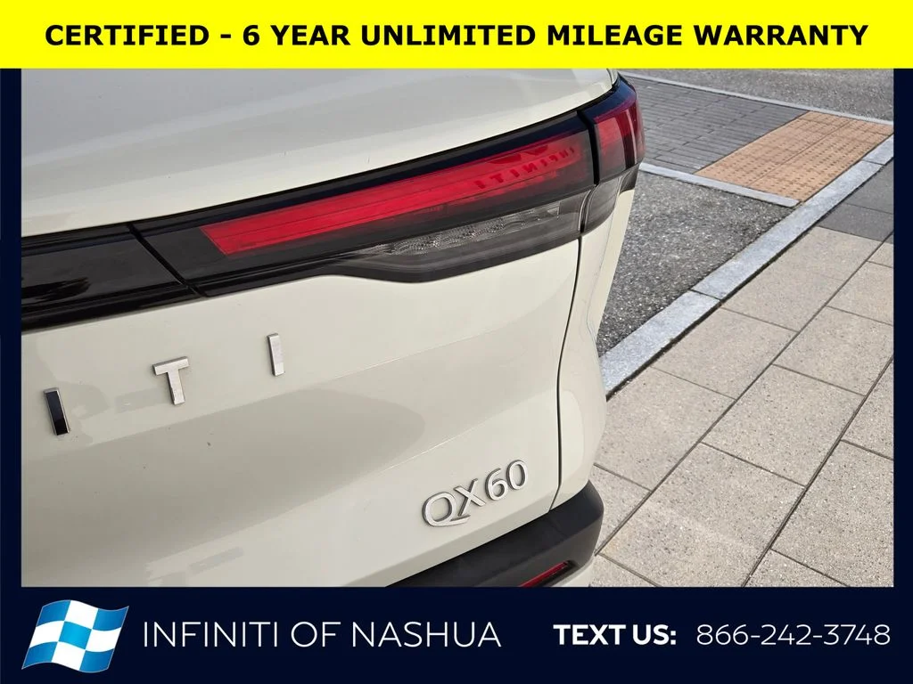 Certified Used 2023 White INFINITI LUXE image 15