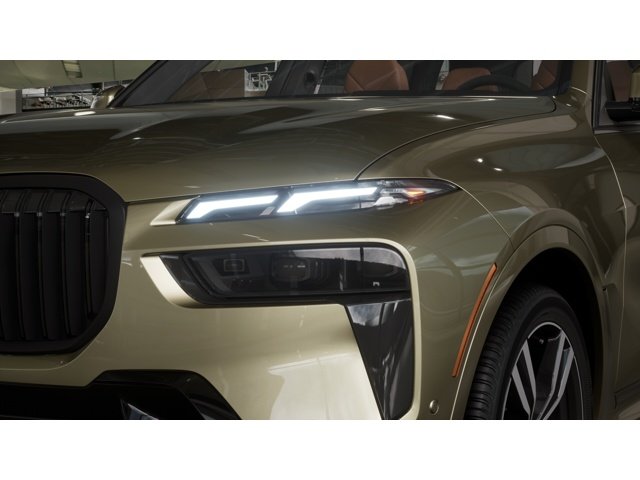 New 2027 Manhattan Green Metallic BMW xDrive40i image 6