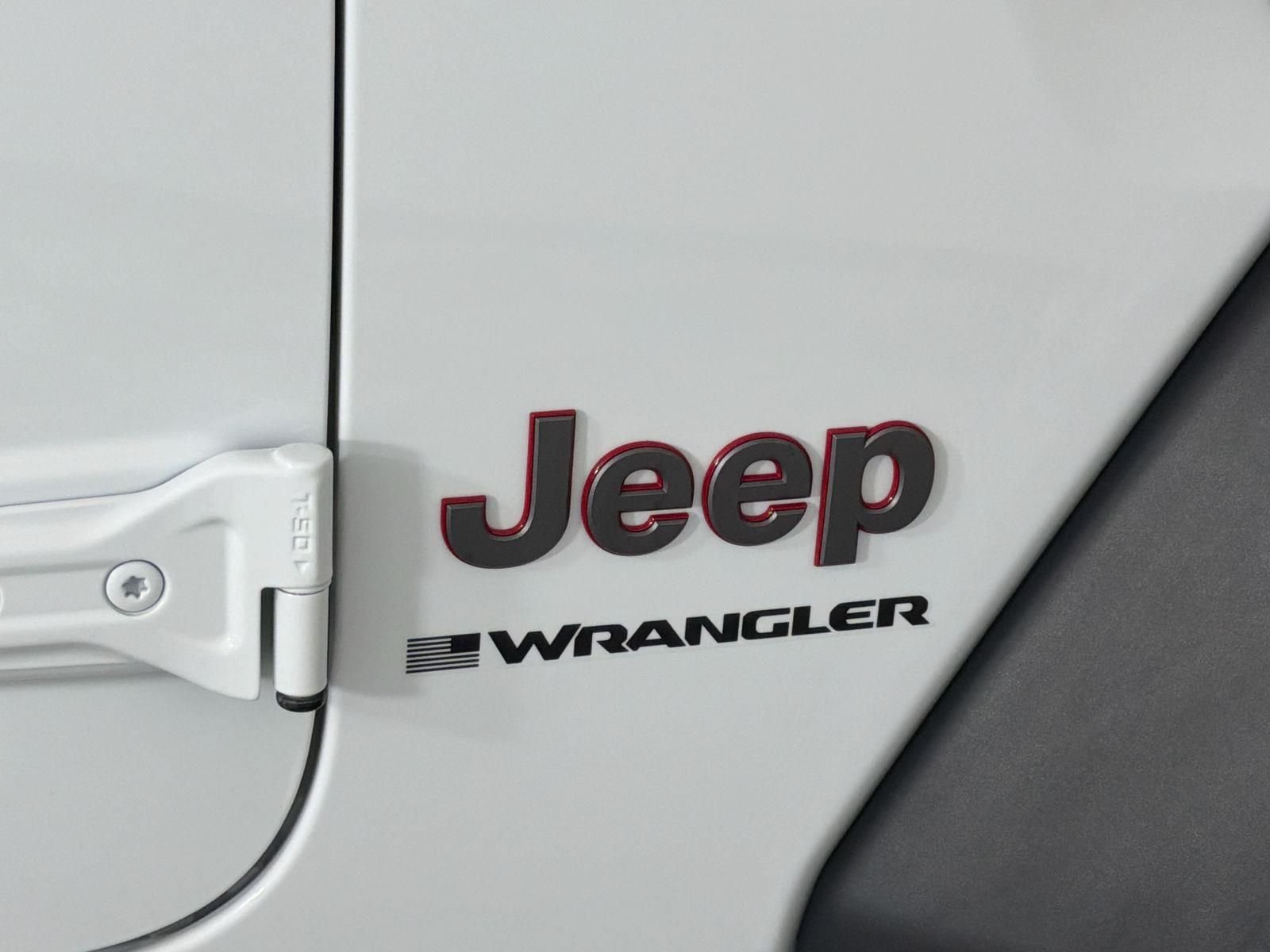 2025 Jeep Wrangler 4-Door Rubicon - Photo 33