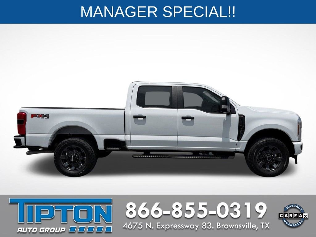 Used 2025 White Ford XL image 4