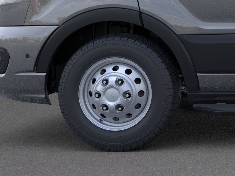 New 2026 Carbonized Gray Metallic Ford Base image 40