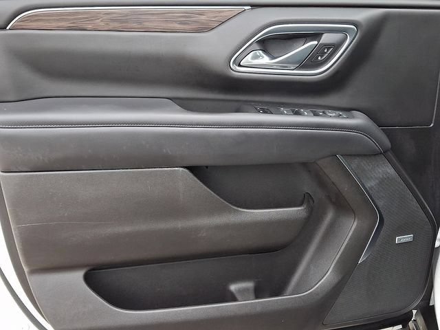 Used 2021 Summit White Chevrolet Z71 image 11