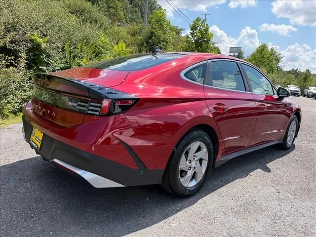 Used 2026 Red Hyundai SE image 12