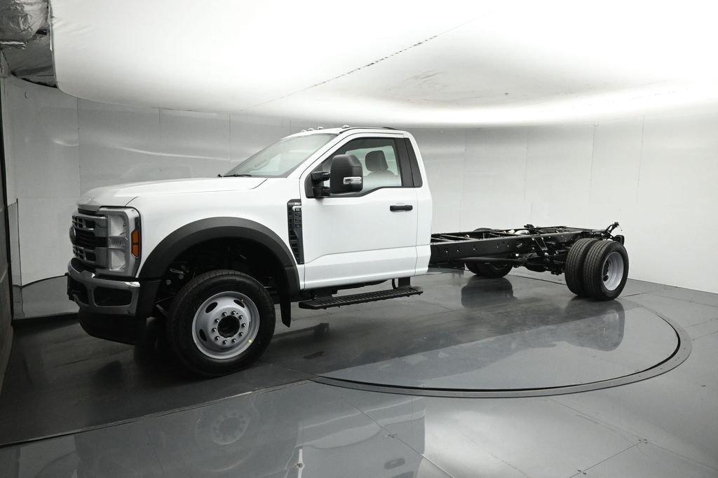 New 2026 Oxford White Ford XL image 5