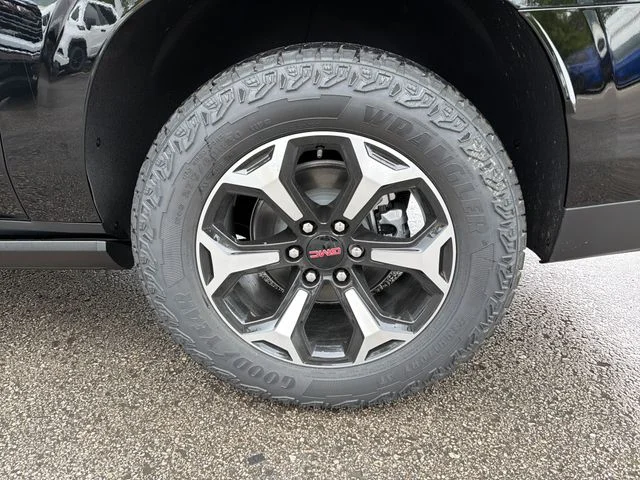 2026 GMC Yukon XL AT4 - Photo 25