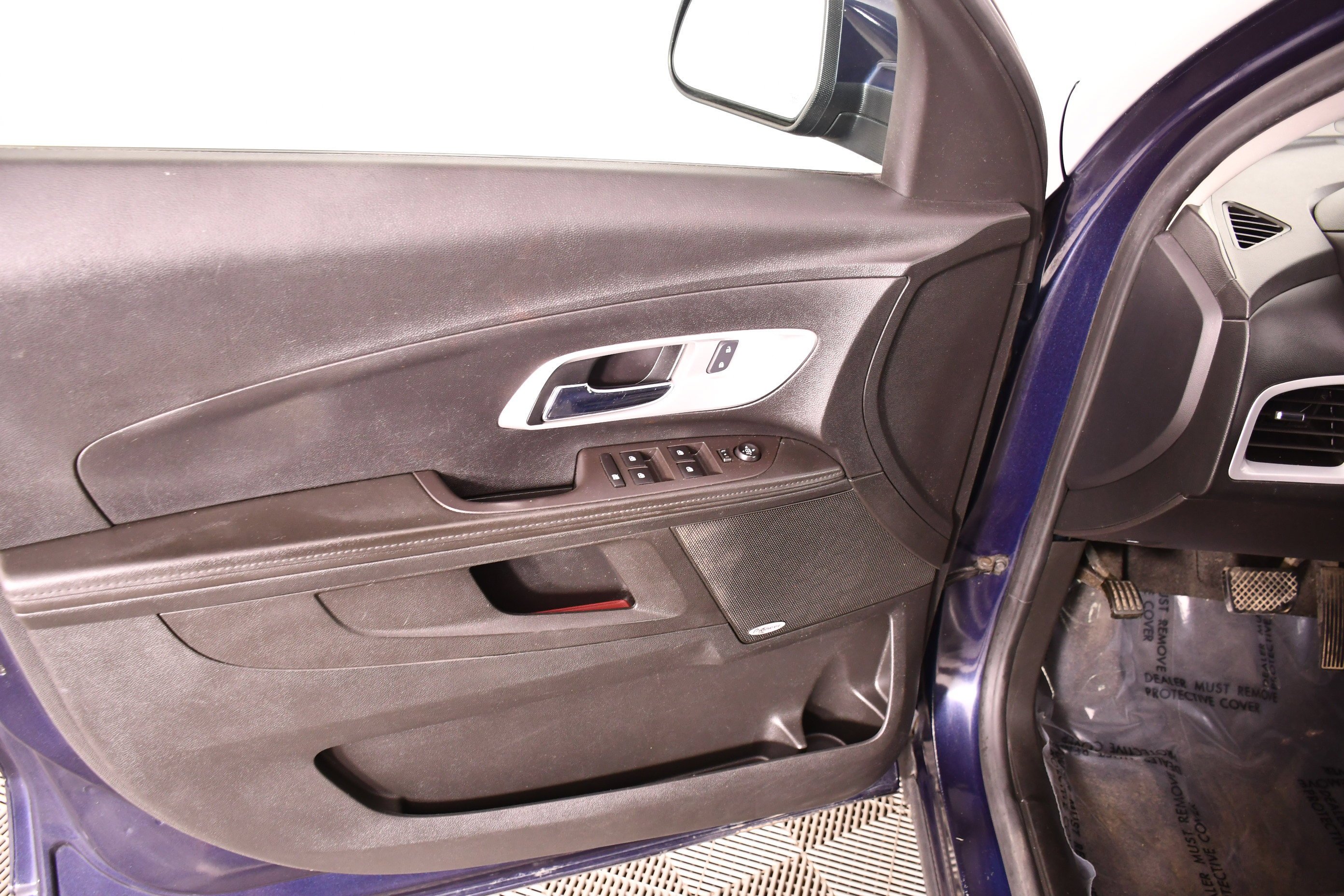 Used 2016 Blue Velvet Metallic Chevrolet LT image 34