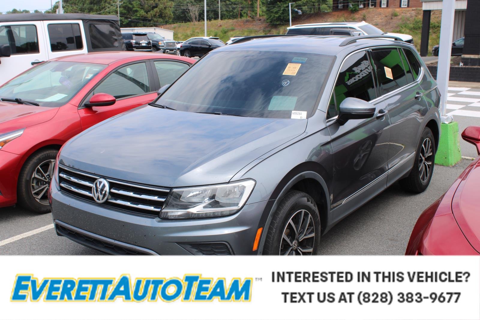 2021 Volkswagen Tiguan 2.0T SE's photo