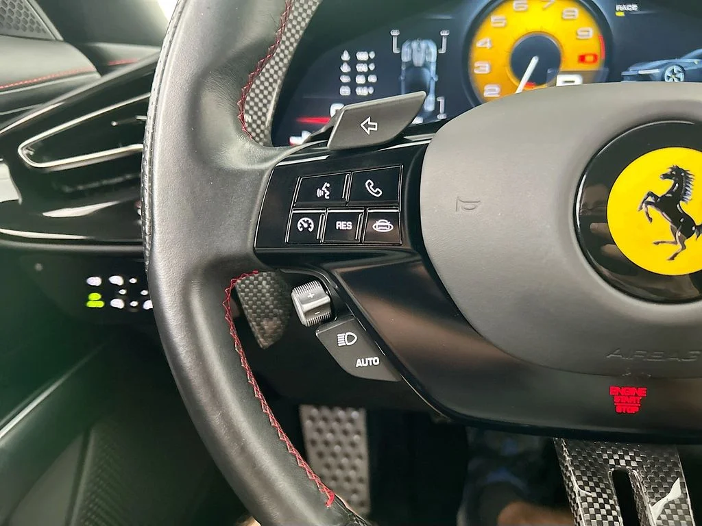 Used 2025 Bianco Artico Ferrari  image 11