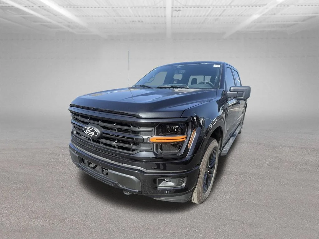 New 2026 Agate Black Metallic Ford XLT image 9
