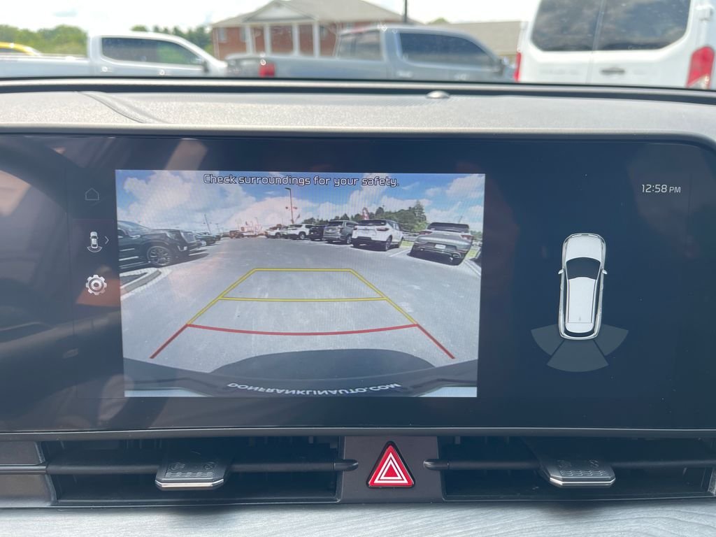 Used 2025 Black Kia X-Line image 23