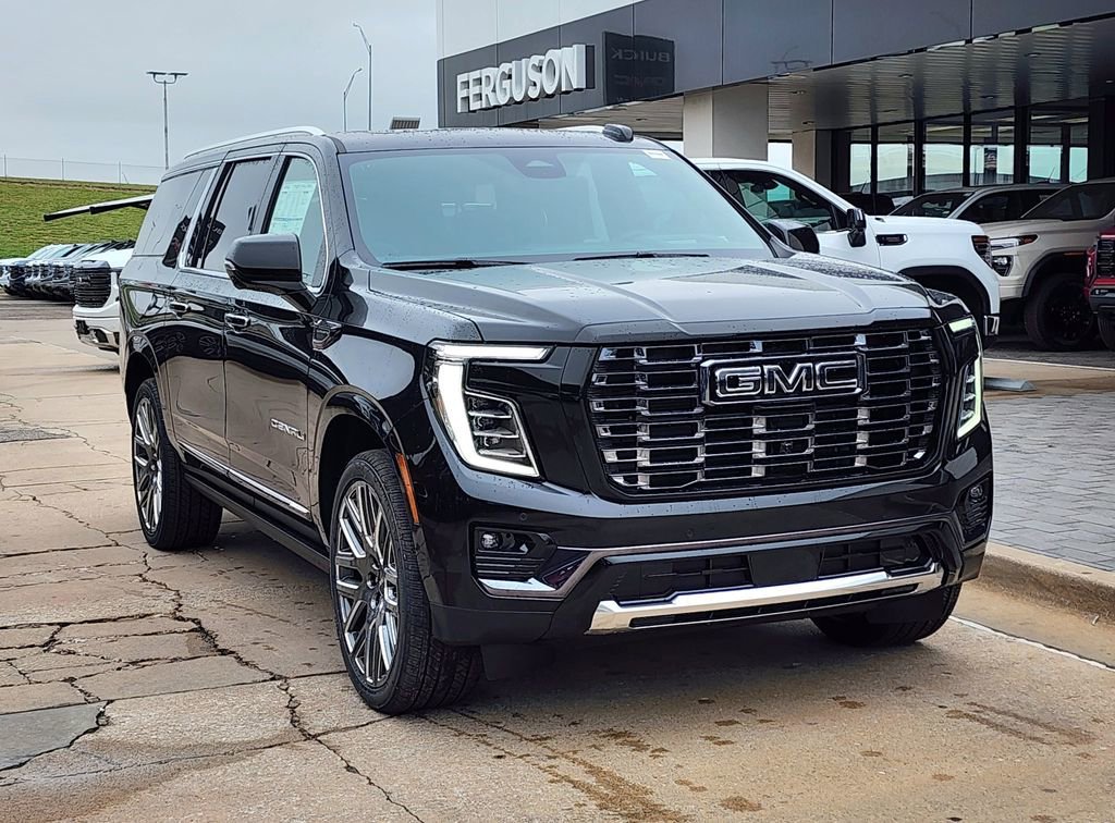 2026 GMC Yukon Denali Ultimate AWD's photo