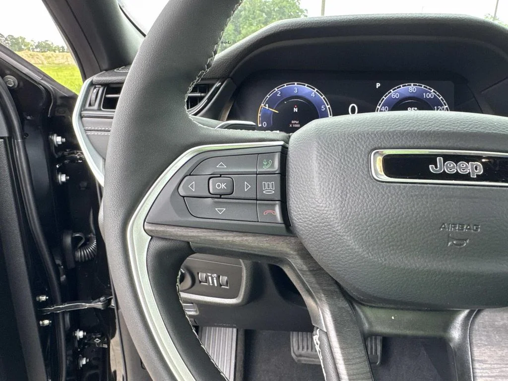 New 2026 Black Jeep Laredo image 41