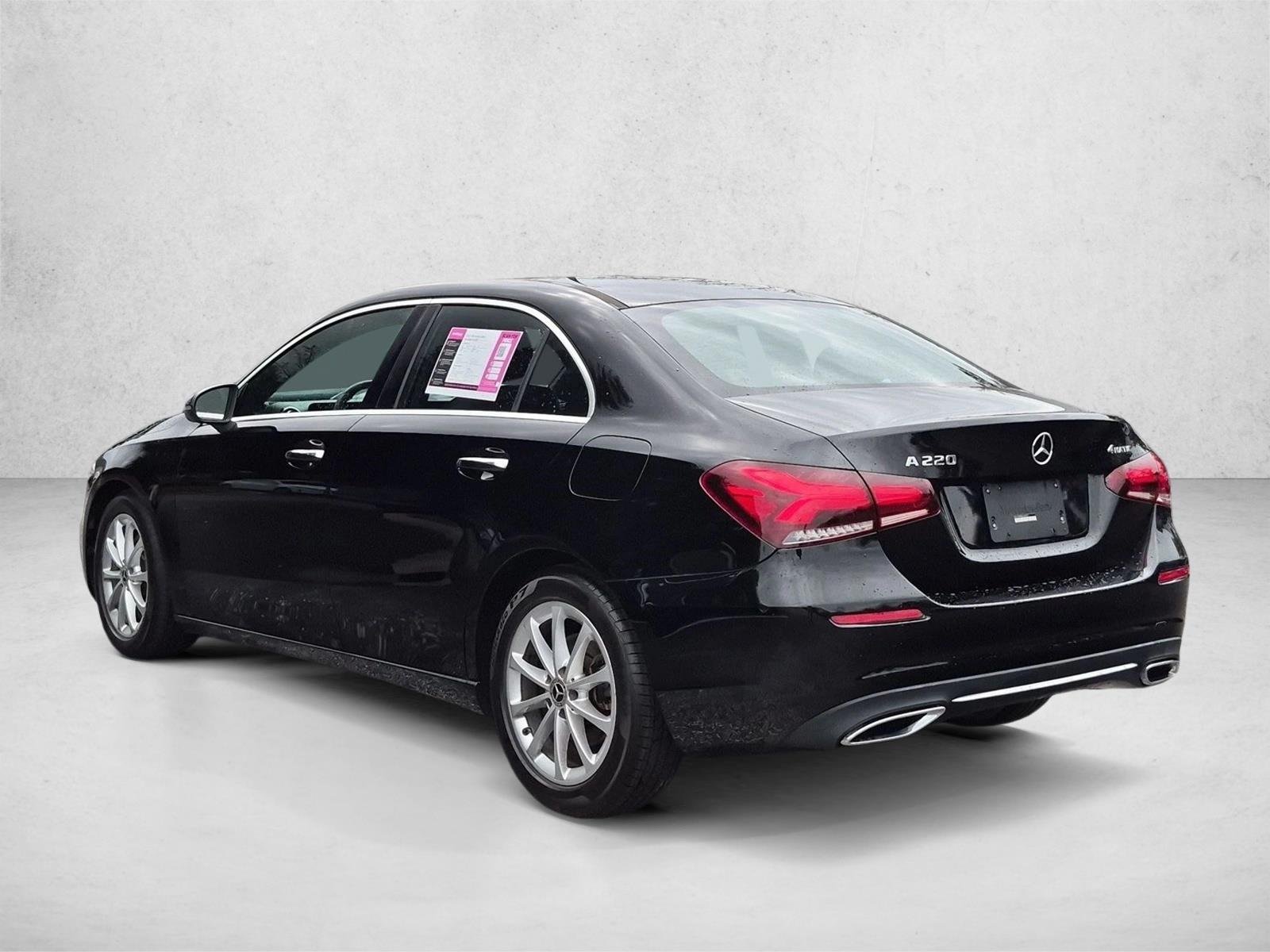 Used 2022 Night Black Mercedes-Benz A 220 image 8