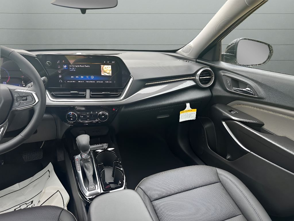 2026 Chevrolet Trax Activ - Photo 17